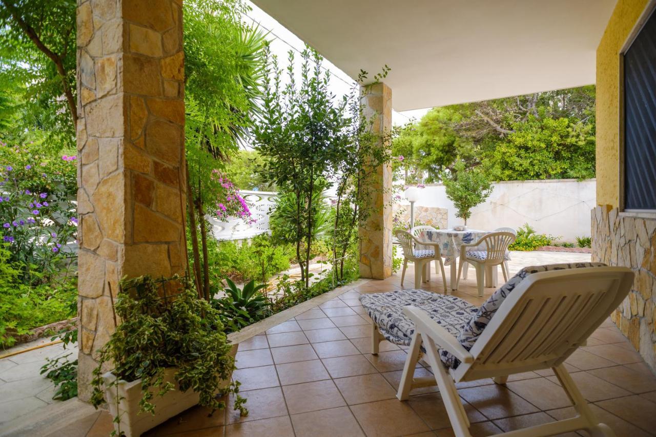 Villa Rita A 200M Dal Mare I Bacini Exterior foto